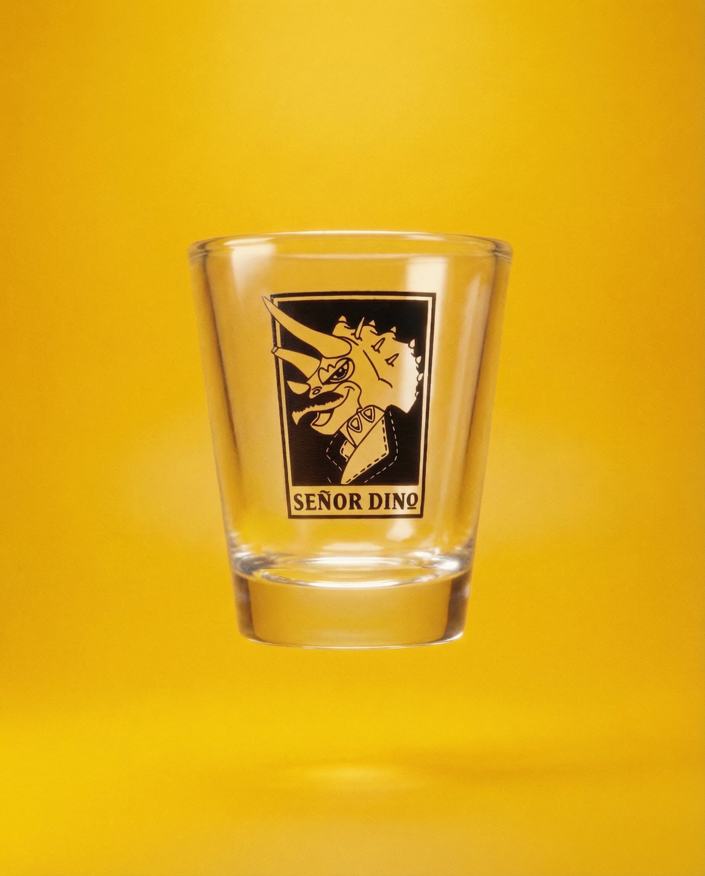 Señor Dino Shotglas